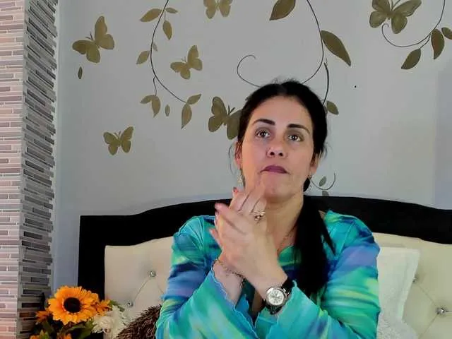 Live sex webcam photo for girasol-walto #276336292