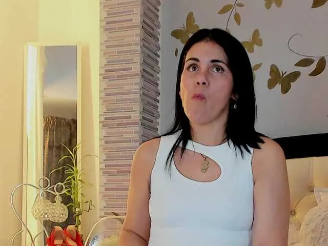 Live sex webcam photo for girasol-walto #277711787