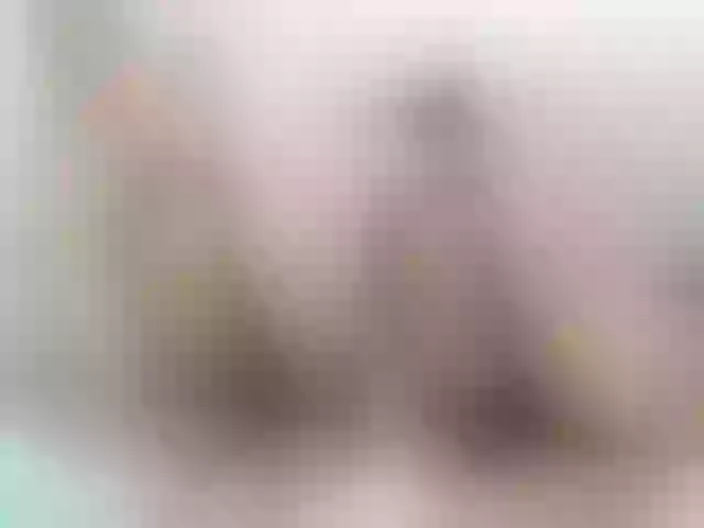 Live sex webcam photo for girlboom20 #271740701