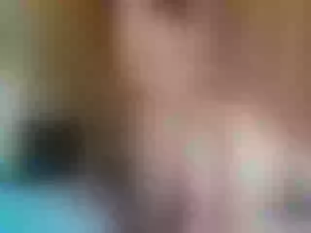 Live sex webcam photo for girlboom20 #272196809