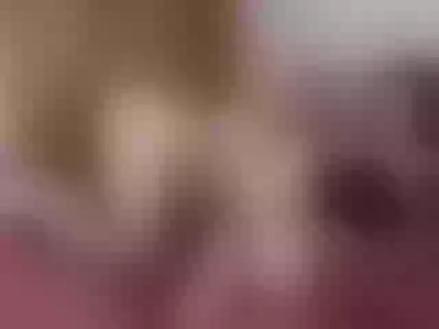 Live sex webcam photo for girlboom20 #272637029