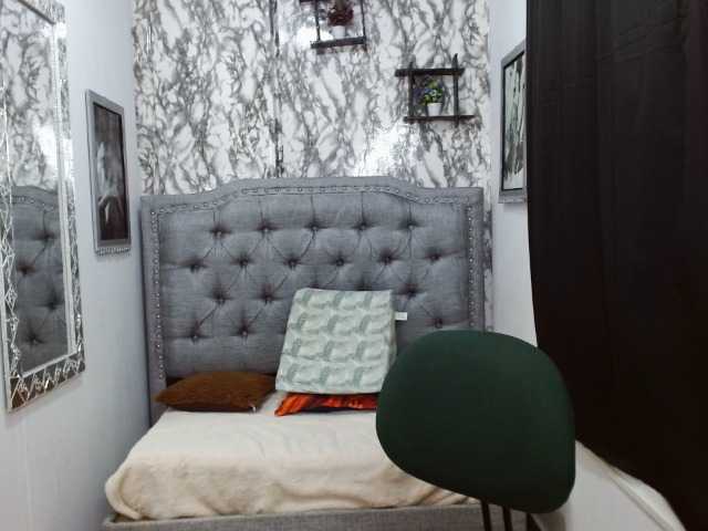 Live sex webcam photo for girldirtycata #273209852