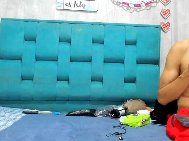 Live sex webcam photo for girlnaurigo #290594371