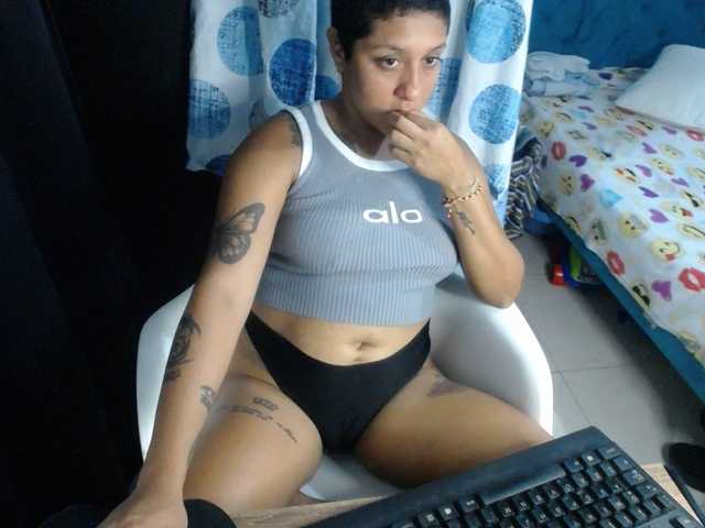 Live sex webcam photo for girlsex01 #290707861