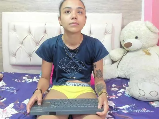 Live sex webcam photo for girlxbig #273352005