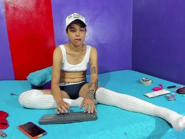 Live sex webcam photo for girlxbig #273567294