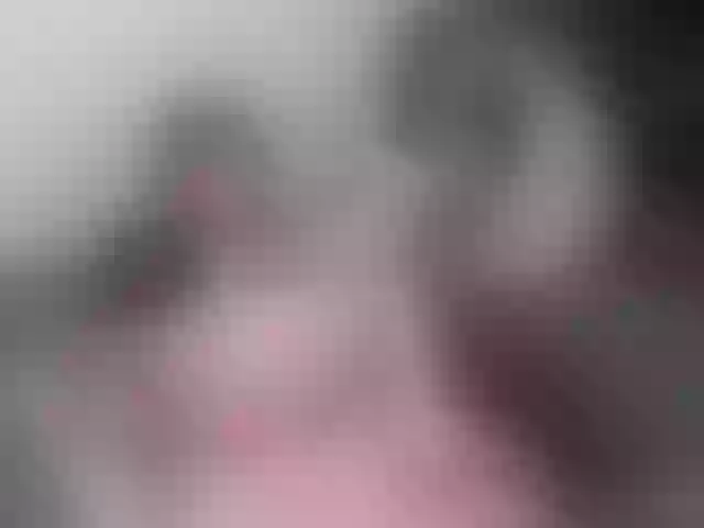 Live sex webcam photo for gizzell2 #271868764