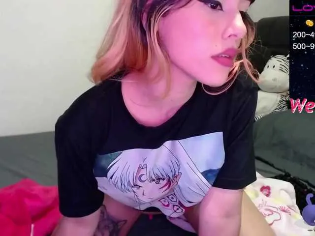 Live sex webcam photo for gizzell2 #272186499