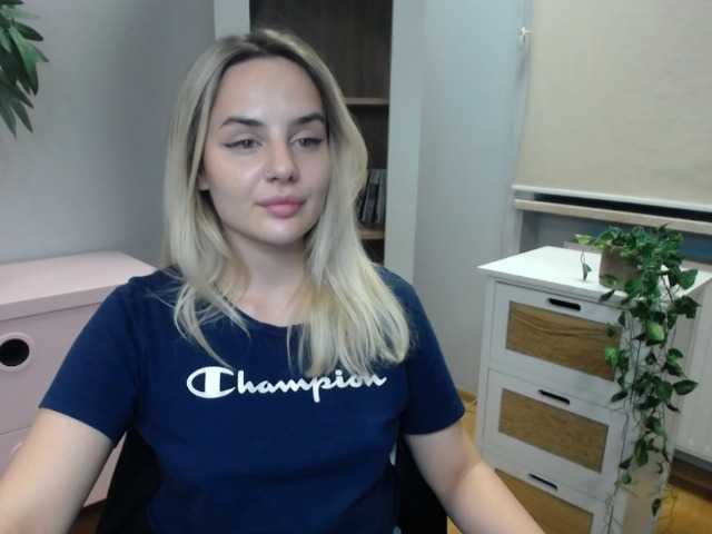 Live sex webcam photo for glamJasmin #274546172