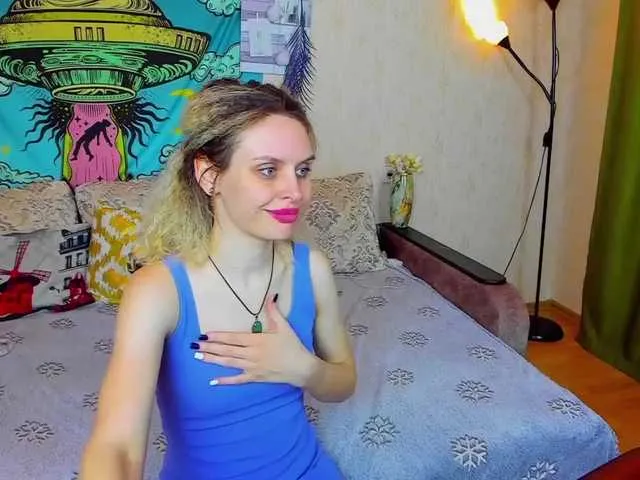 Live sex webcam photo for gloriawoo #272197477