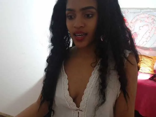 Live sex webcam photo for glorytits #273455419