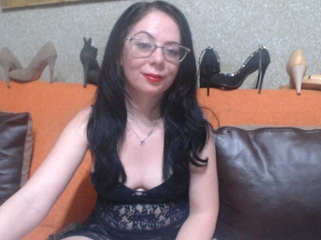 Live sex webcam photo for goddess-kenya #272270340