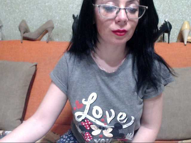 Live sex webcam photo for goddess-kenya #272393595
