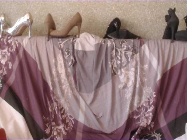 Live sex webcam photo for goddess-kenya #289655621