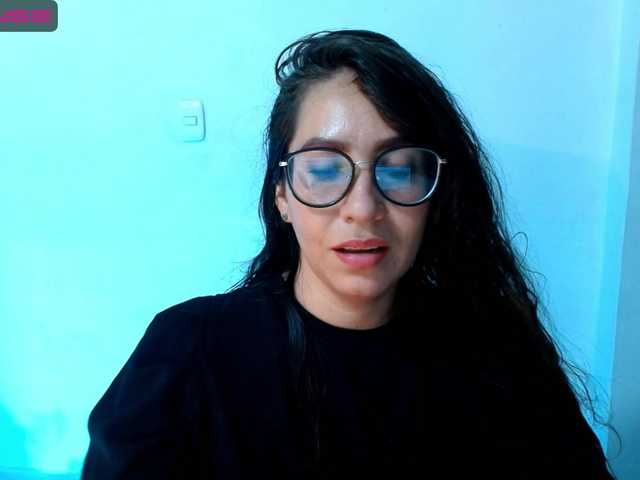 Live sex webcam photo for goddess-nahy #275988564