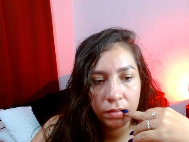 Live sex webcam photo for goddess-nahy #290338853