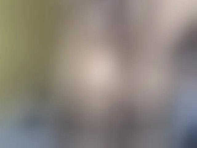 Live sex webcam photo for goddess-soriyah #291405410