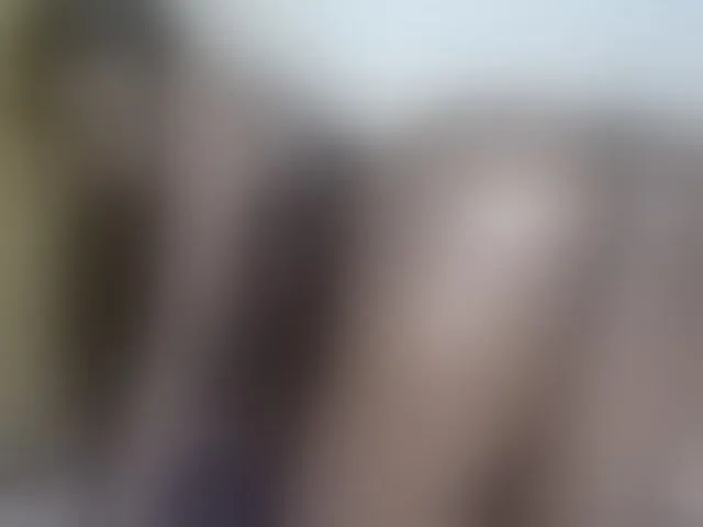 Live sex webcam photo for goddess-soriyah #291987146