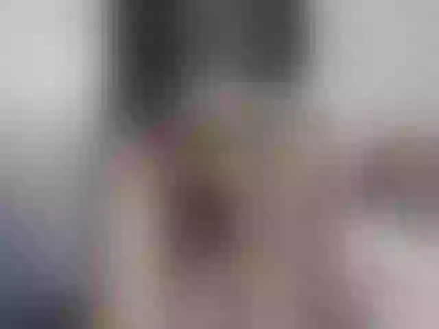 Live sex webcam photo for goddess-soriyah #292019705