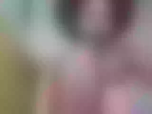 Live sex webcam photo for goddess-soriyah #292211584