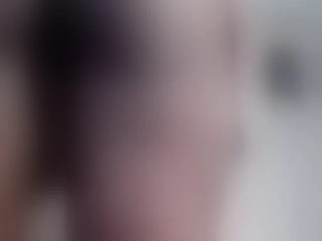 Live sex webcam photo for goddess-soriyah #292738427