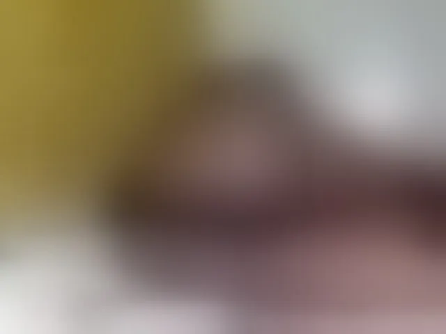 Live sex webcam photo for goddess-soriyah #292848617