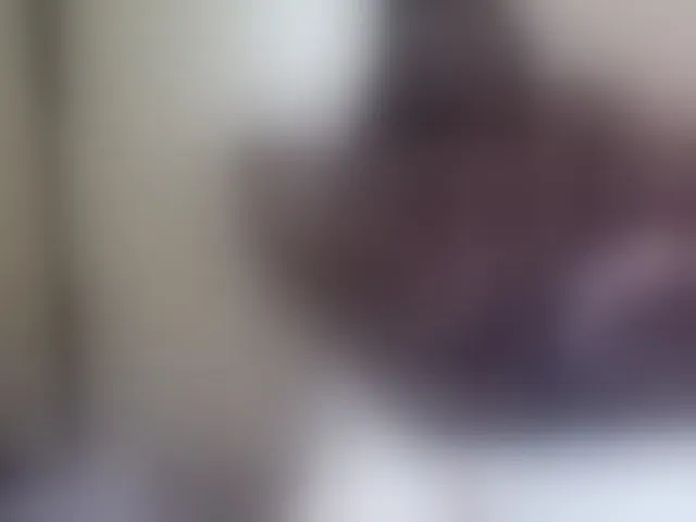 Live sex webcam photo for goddess-soriyah #292915783