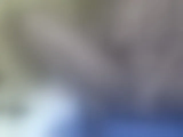 Live sex webcam photo for goddess-soriyah #293412630