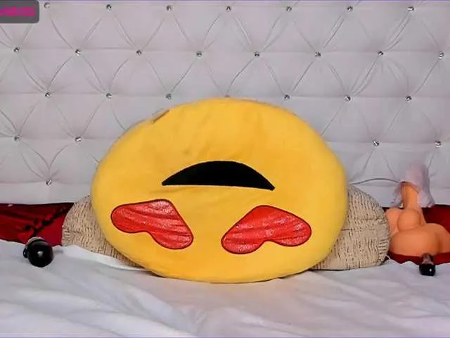 Live sex webcam photo for goddessallyse #274294048