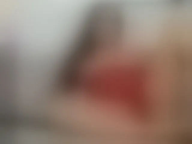 Live sex webcam photo for goddessallyse #293164153