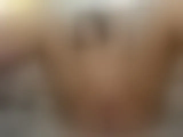 Live sex webcam photo for goddessallyse #293933388