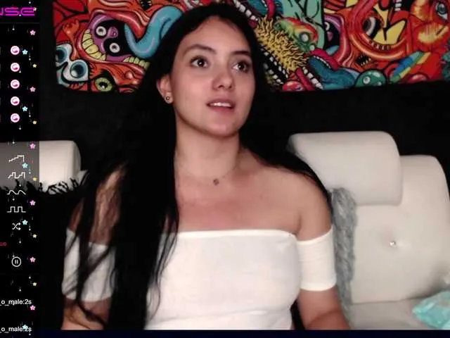 Live sex webcam photo for goddessloved #272912973