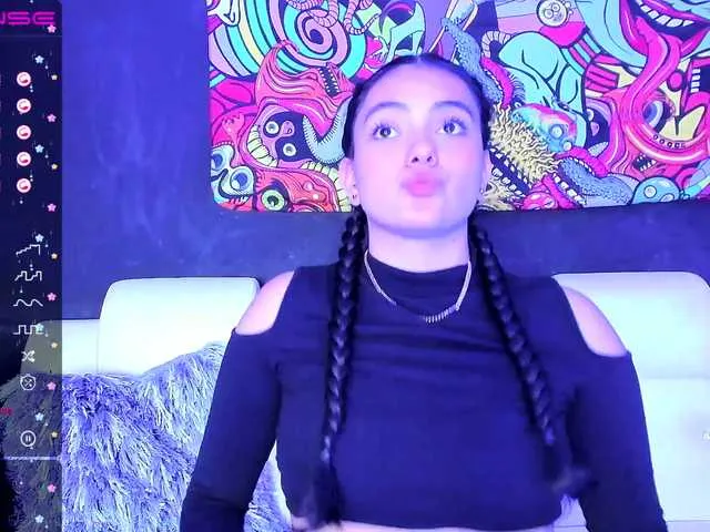 Live sex webcam photo for goddessloved #273479361