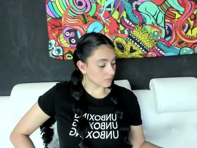 Live sex webcam photo for goddessloved #273571830