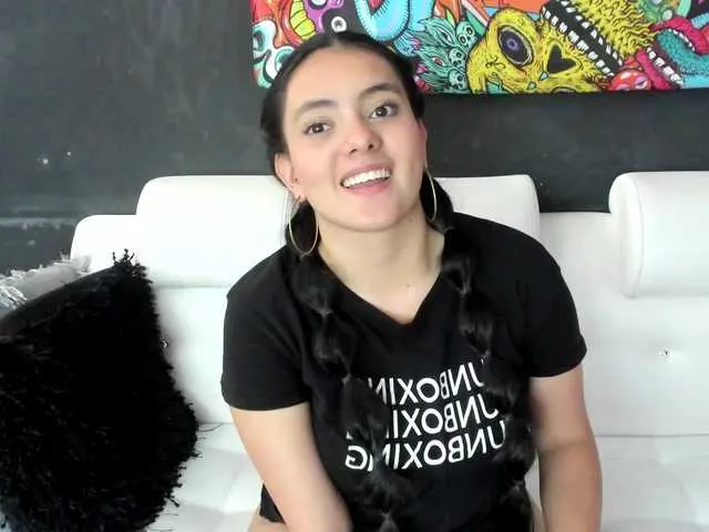 Live sex webcam photo for goddessloved #273573973