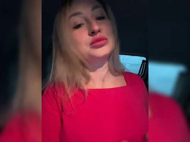 Live sex webcam photo for goddesssssss #290184784