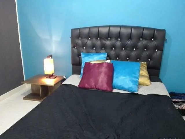 Live sex webcam photo for goddesstepha #272027462