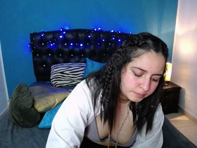 Live sex webcam photo for goddesstepha #273873178