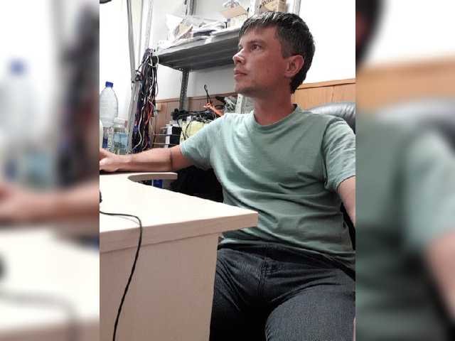 Live sex webcam photo for godforwomen #276122264