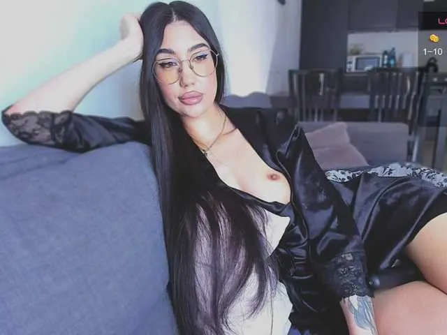 Live sex webcam photo for gold-girl1 #291021503