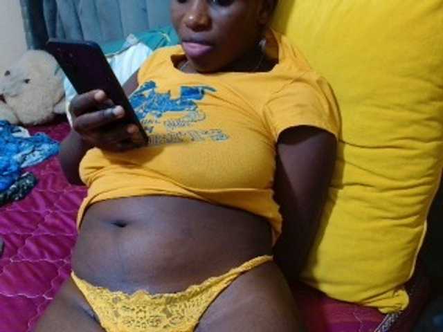 Live sex webcam photo for goldendiver #278259323