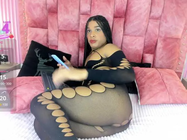 Live sex webcam photo for goldilockss15 #290825687