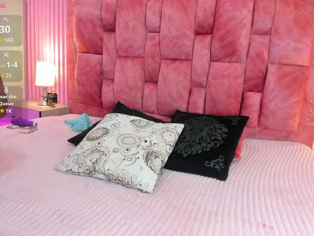 Live sex webcam photo for goldilockss15 #291364691