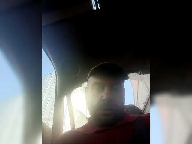 Live sex webcam photo for gonshik868-1 #291926247