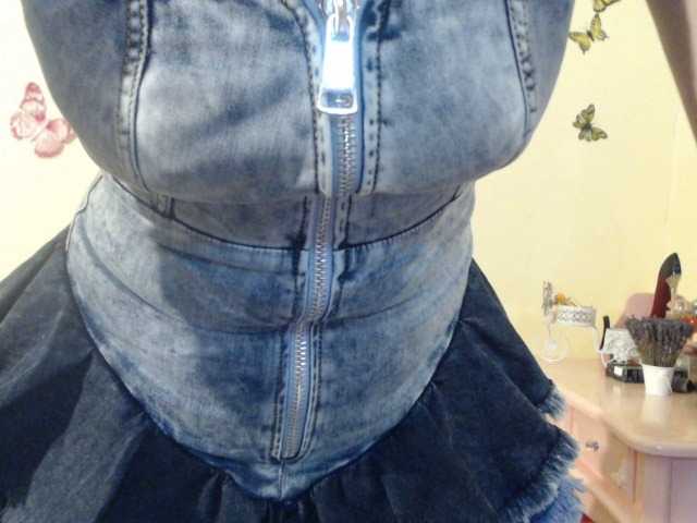 Live sex webcam photo for goodSnowQueen #273550680