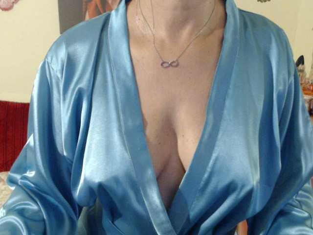 Live sex webcam photo for goodSnowQueen #275725714