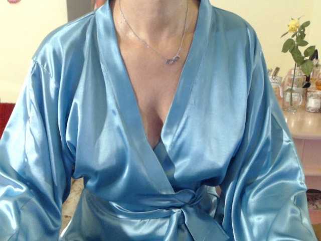 Live sex webcam photo for goodSnowQueen #275900591