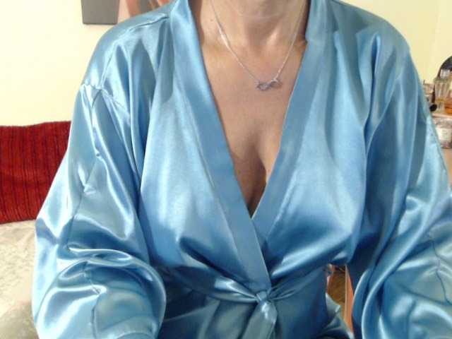 Live sex webcam photo for goodSnowQueen #276216979