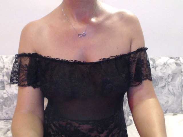 Live sex webcam photo for goodSnowQueen #276483948