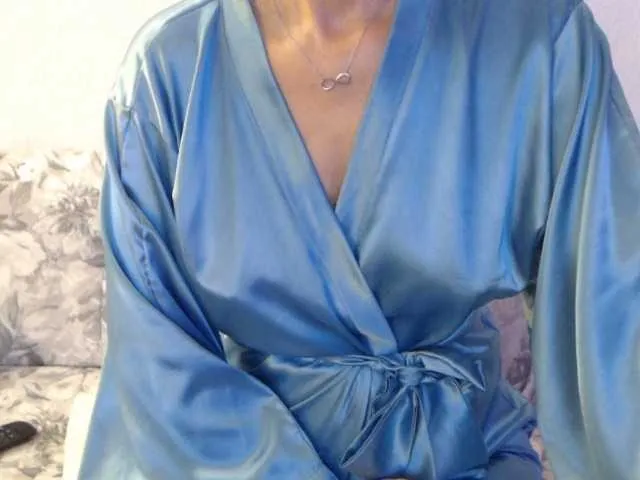 Live sex webcam photo for goodSnowQueen #276604689